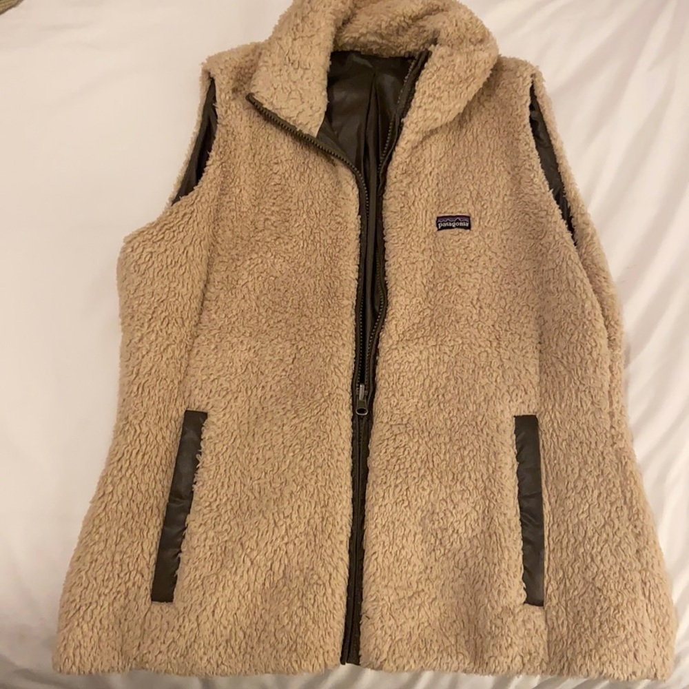 Reversible Patagonia vest